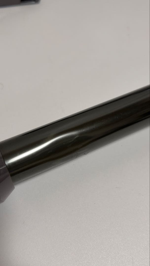 Dyson ダイソン コードレスクリーナー SV33