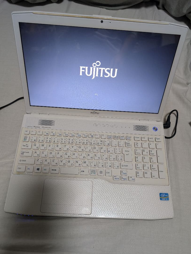 FUJITSU ノートパソコン LIFEBOOK AH77/J
