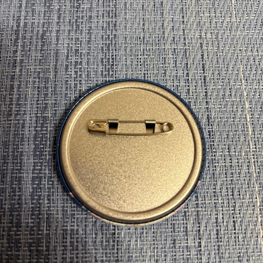 タワレコカフェ　キュアウインク　缶バッジ