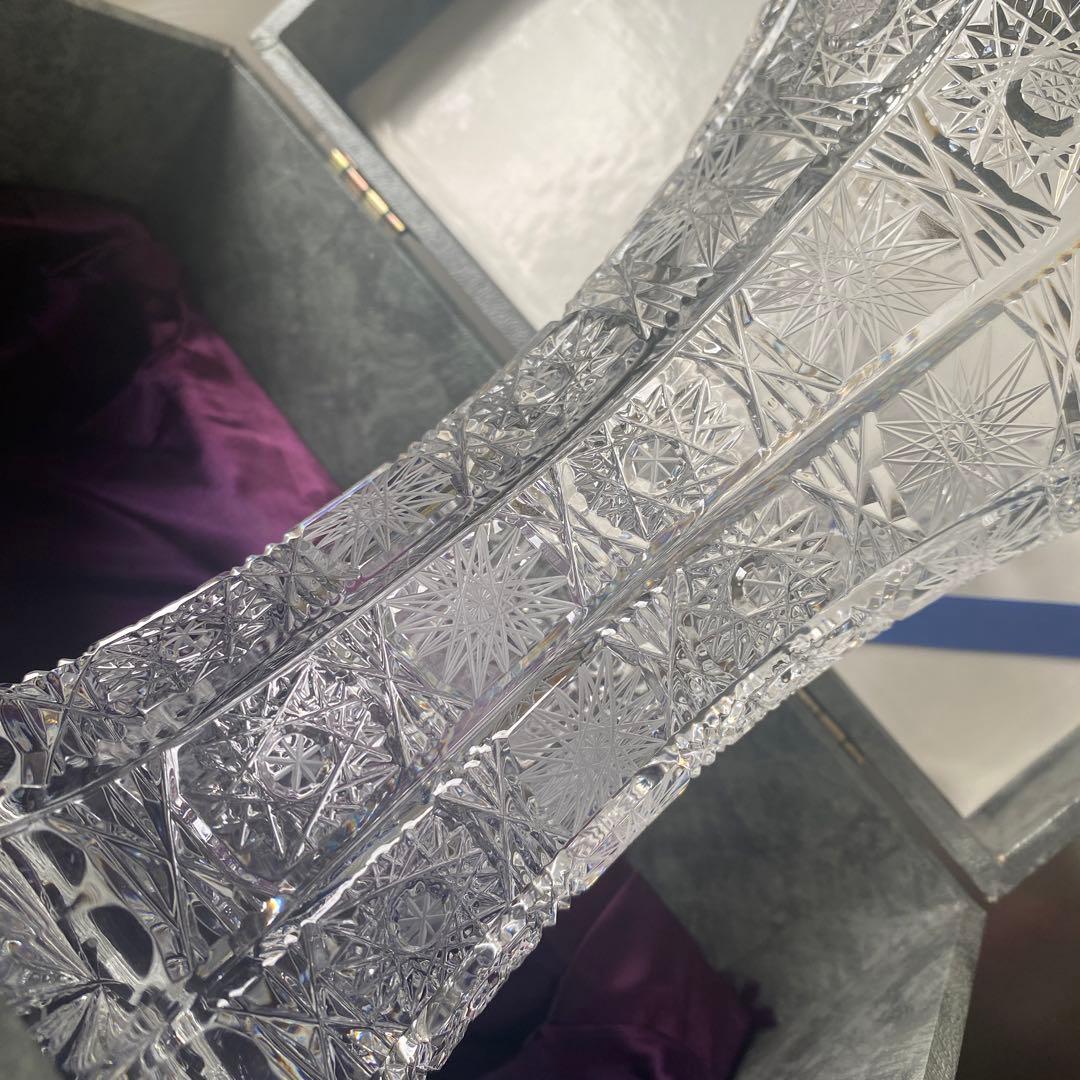 ボヘミアクリスタル フラワ-ベ-ス ハンドカット チェコ 新品ケース付