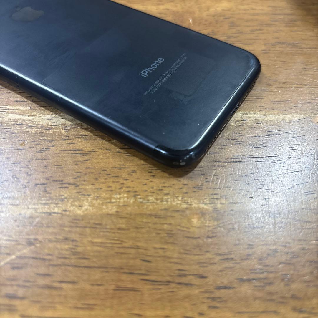 携帯電話本体 iPhone7 32GB