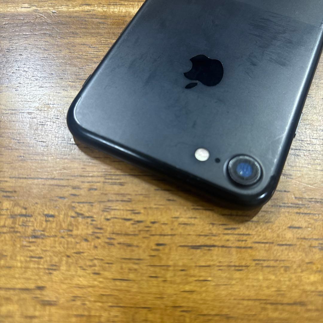 携帯電話本体 iPhone7 32GB