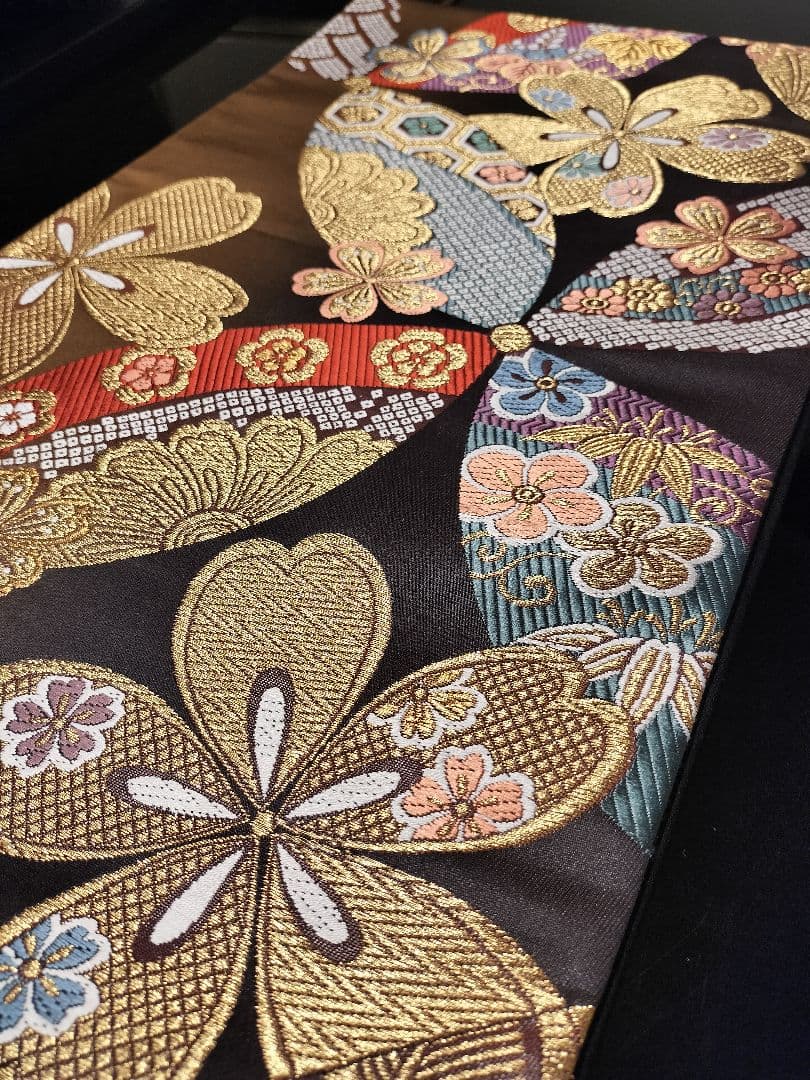 A955★逸品‼️豪華刺繍‼️ひな祭り‼️テーブルランナー2m11cm