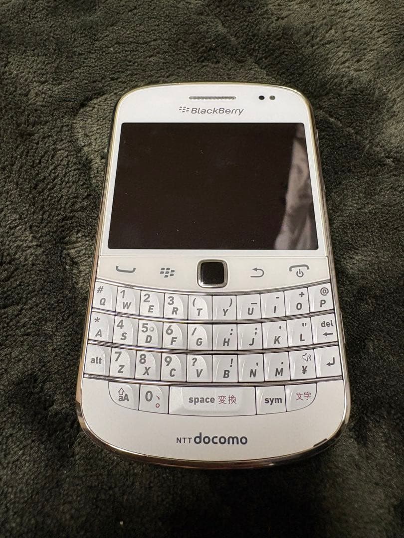 BlackBerry Bold ホワイト NTT docomo