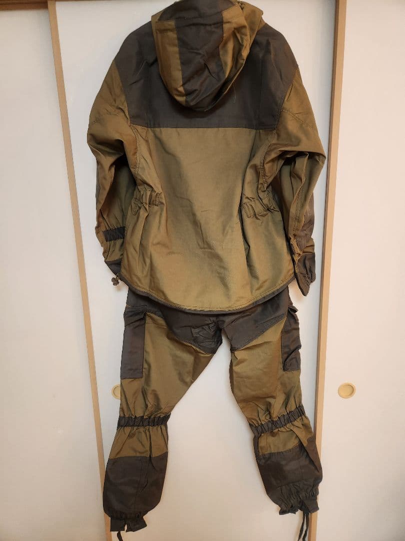 Gorka-4 (ゴルカ4)、Lサイズ、カーキ、上下セット、BDU