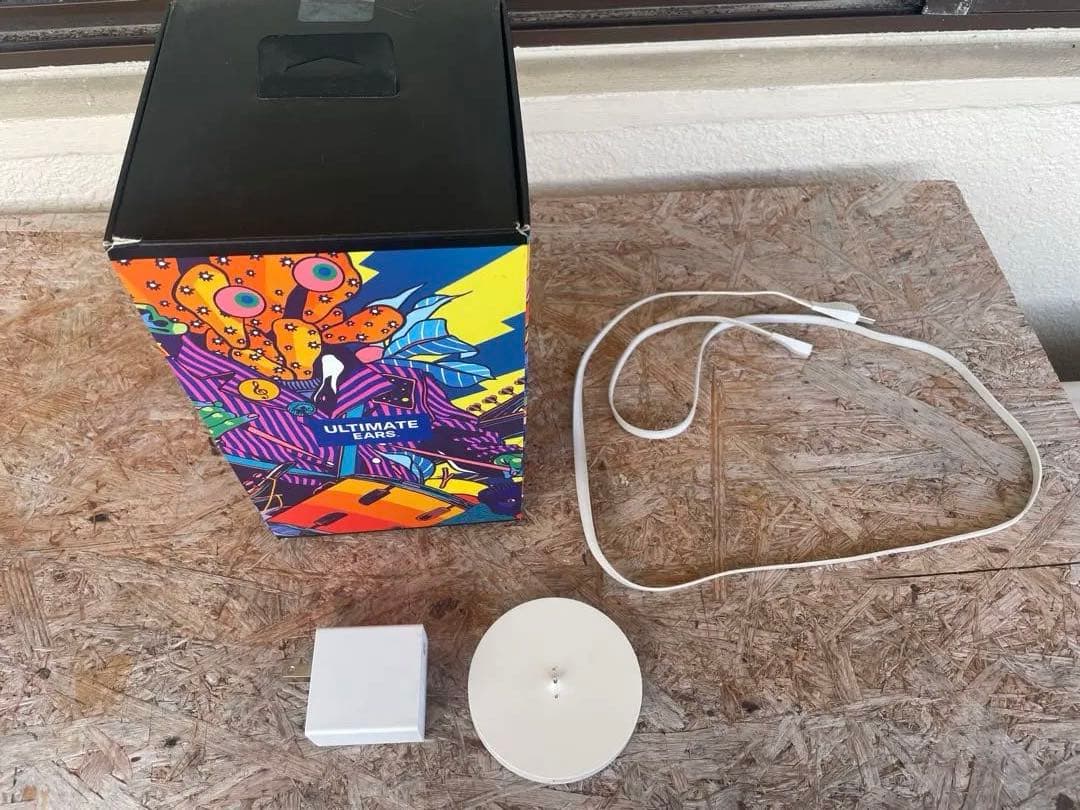 Ultimate Ears MEGABOOM 3 スピーカー 動作品 充電台付き