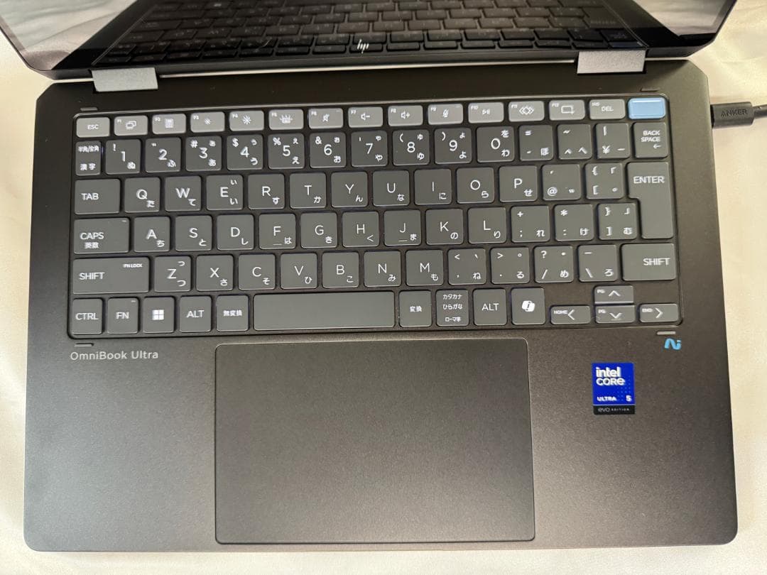 OmniBook Ultra Flip 14／WiFi７／有機120Hz／1TB