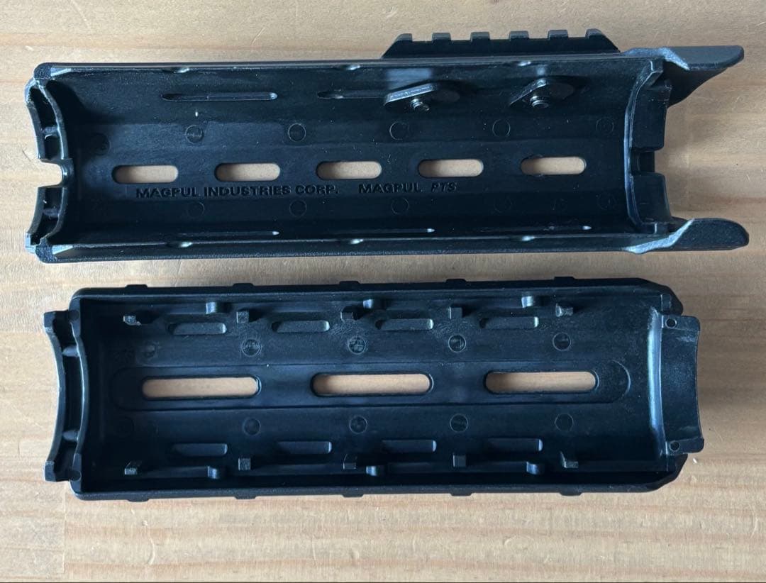 マグプルptsハンドガードMOE Carbine Handguard