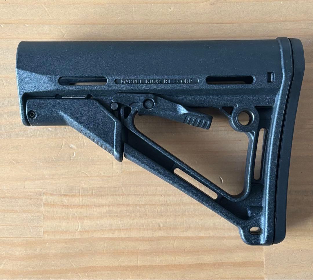 マグプルptsハンドガードMOE Carbine Handguard