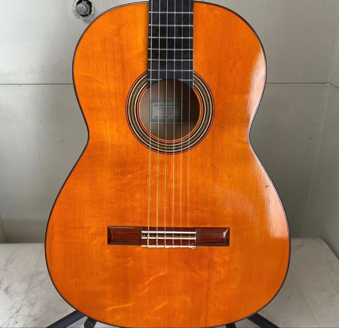 フラメンコギター コンデ エルマノス 白 CONDE HERMANOS 3054