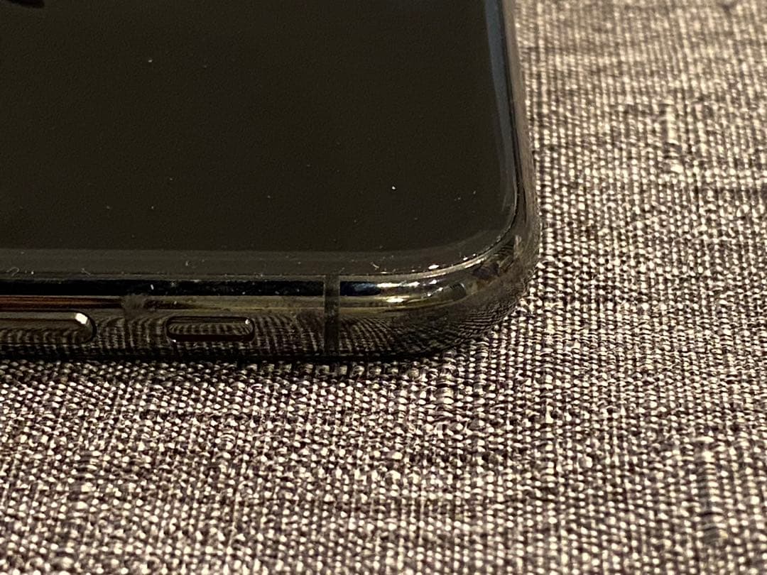 【中古】付属品発見！iPhone XS MAX 64㎇