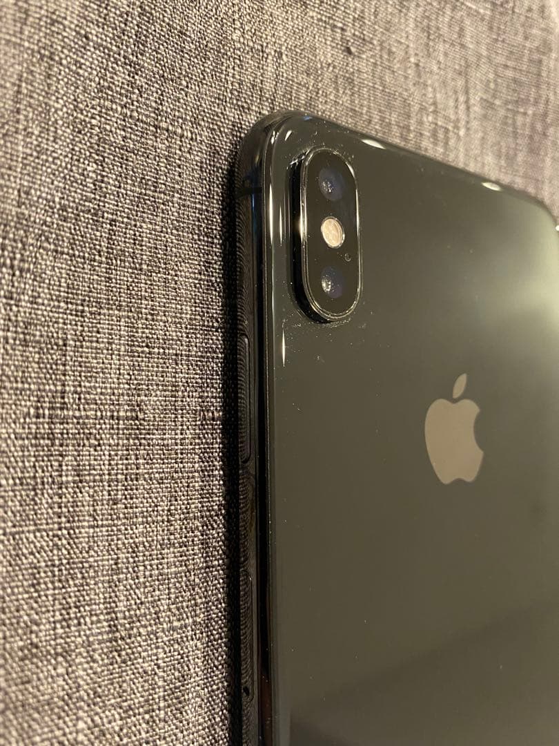 【中古】付属品発見！iPhone XS MAX 64㎇