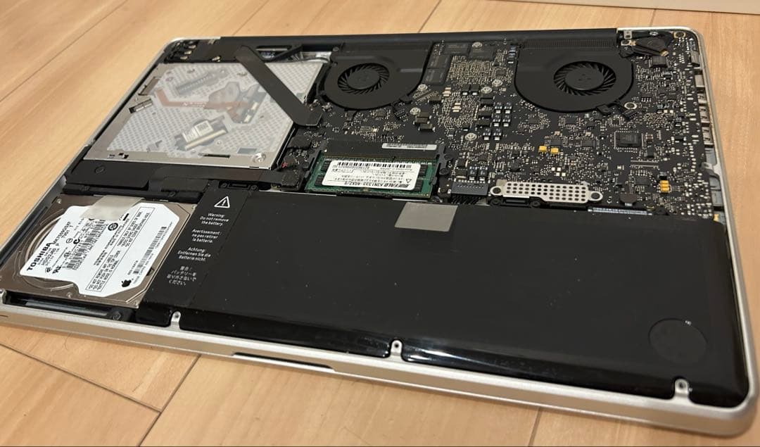 【本日限定価格！動作品】Apple MacBookPro Early 2011