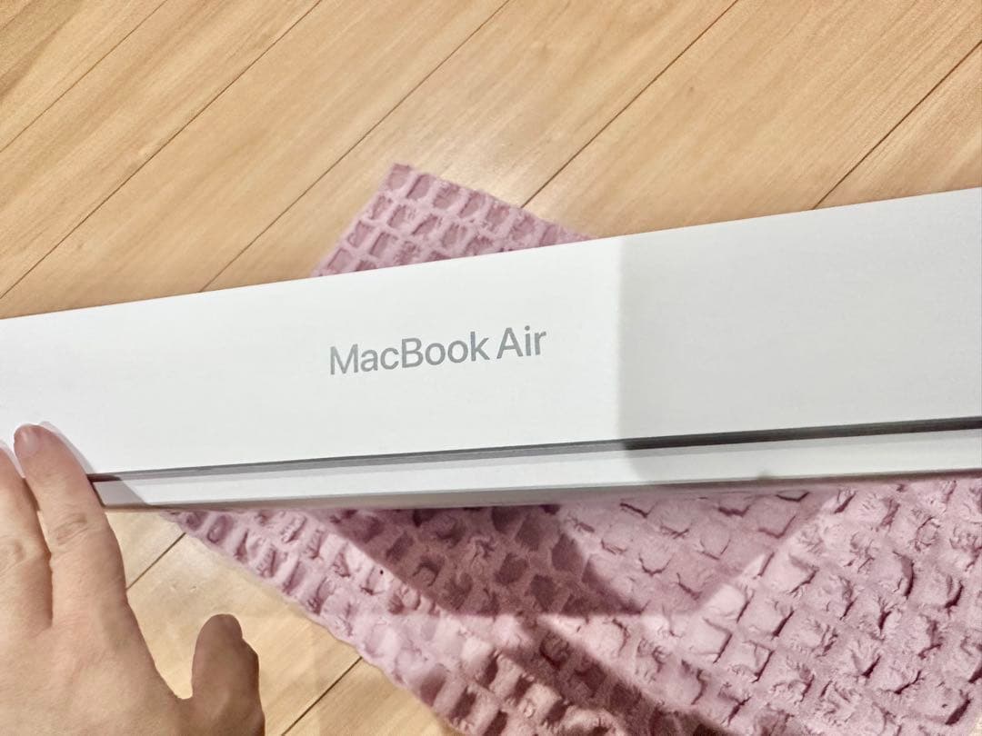 美品Apple MacBook Air M4 13インチ 512GB 24GB