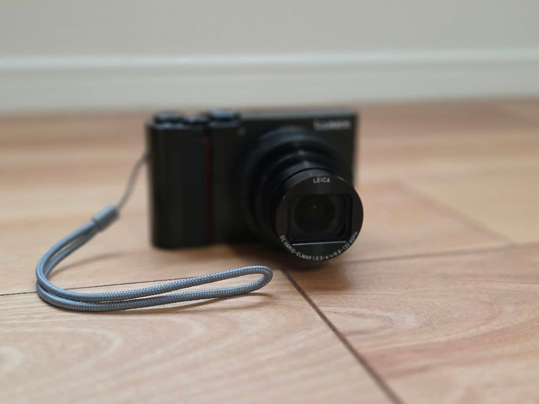 Panasonic　LUMIX TX2
