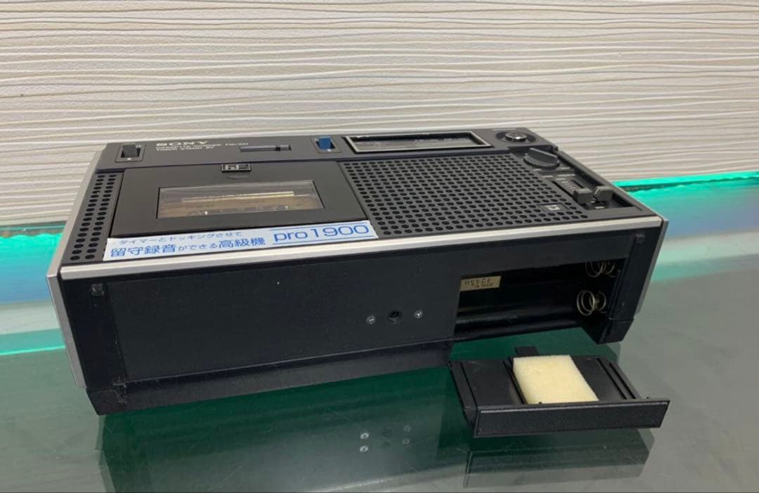 動作品SONYソニーCF-1900 Ｆ＆Ｆヘッドを搭載 スピーカー高級ラジカセ