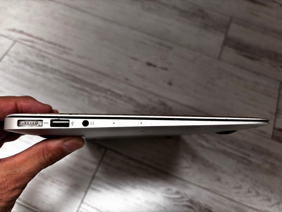 MacBook本体 MacBook Air early 2015 11inch