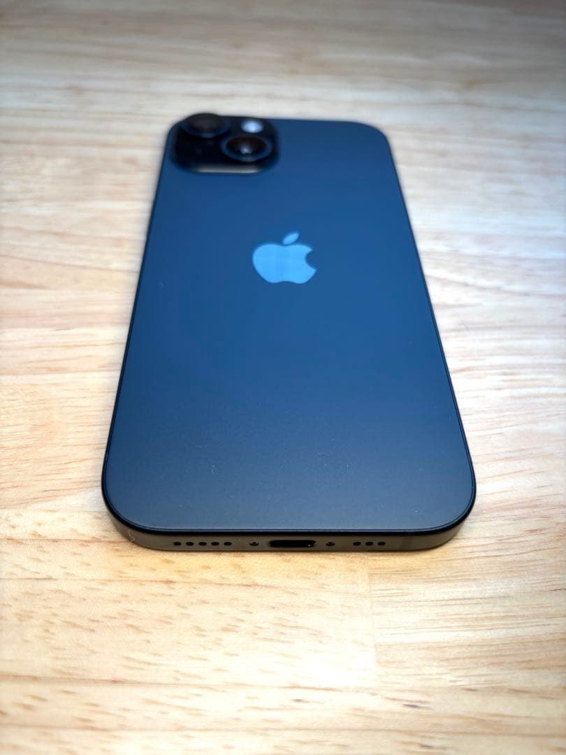 iPhone 15 128GB ブラック 残積なし バッテリー100%