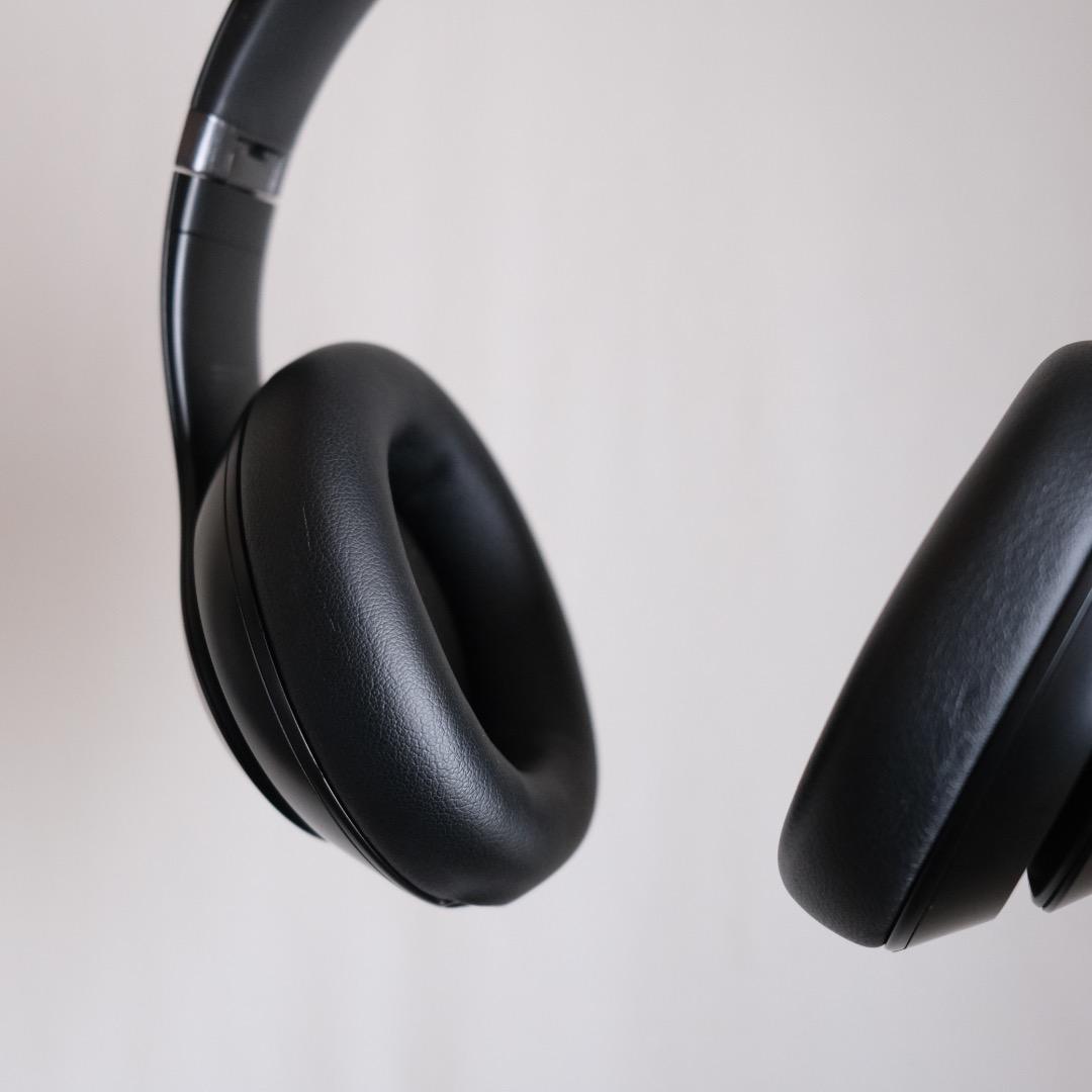 10回程度使用　Beats Studio Pro　ヘッドホン　イヤホン　ANC