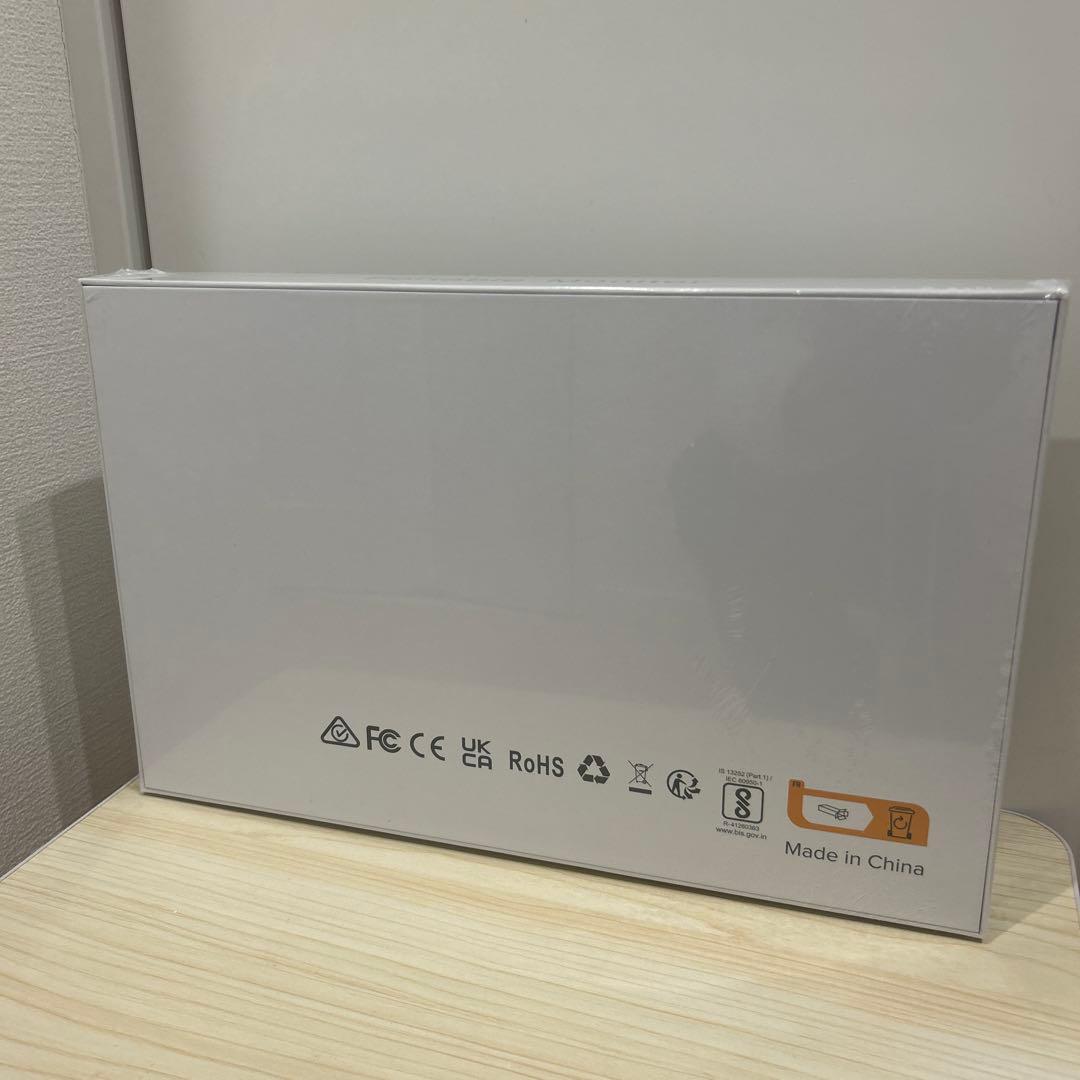 モバイルモニター ワイヤレス接続 15.6インチ 8000mAhバッテリー内蔵