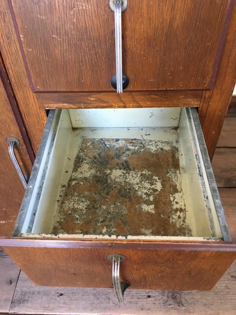 アンティーク カップボード 食器棚