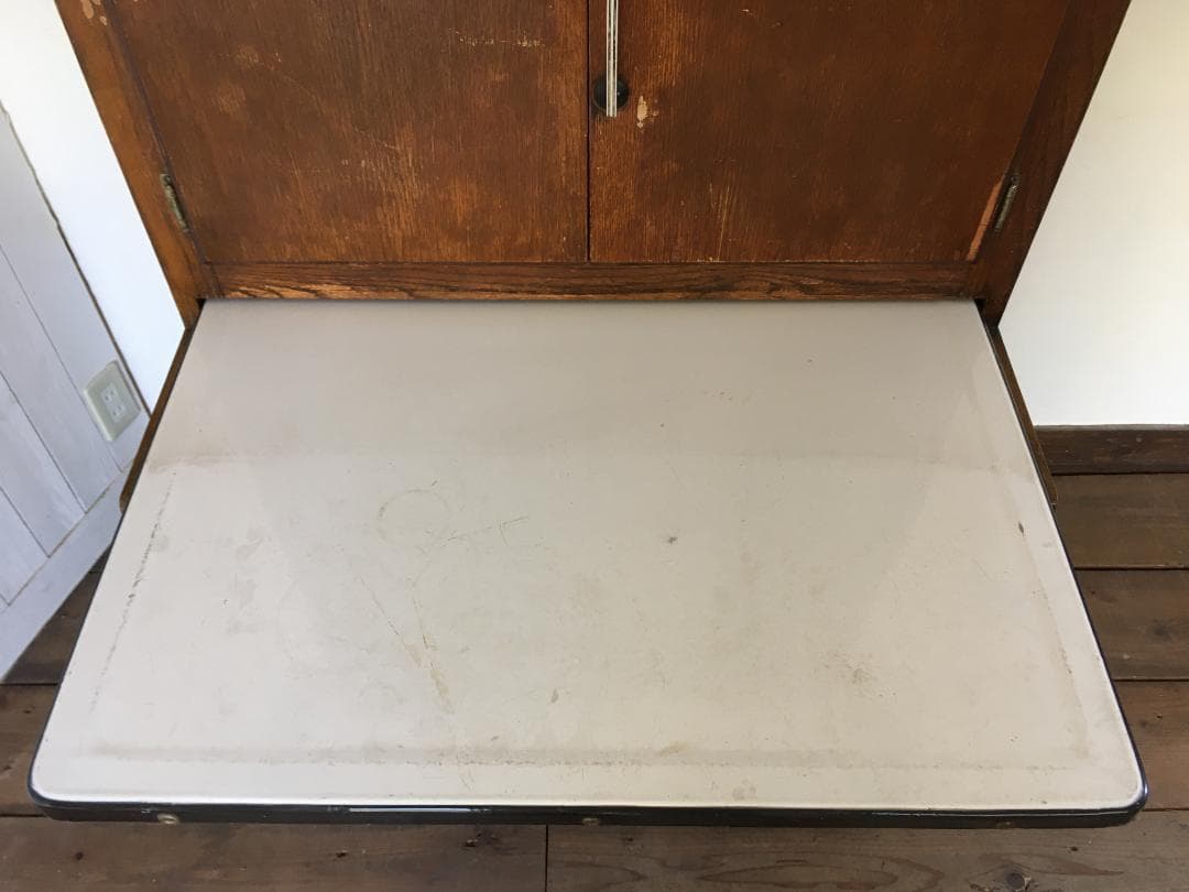 アンティーク カップボード 食器棚