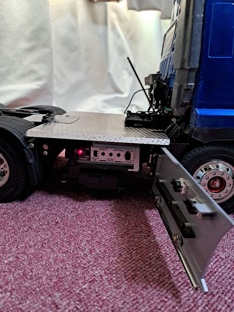 タミヤ1/14トラックラジコン