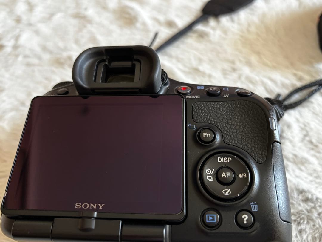 SONY α57 一眼レフ レンズ2本セット18-55mm 75-300mm