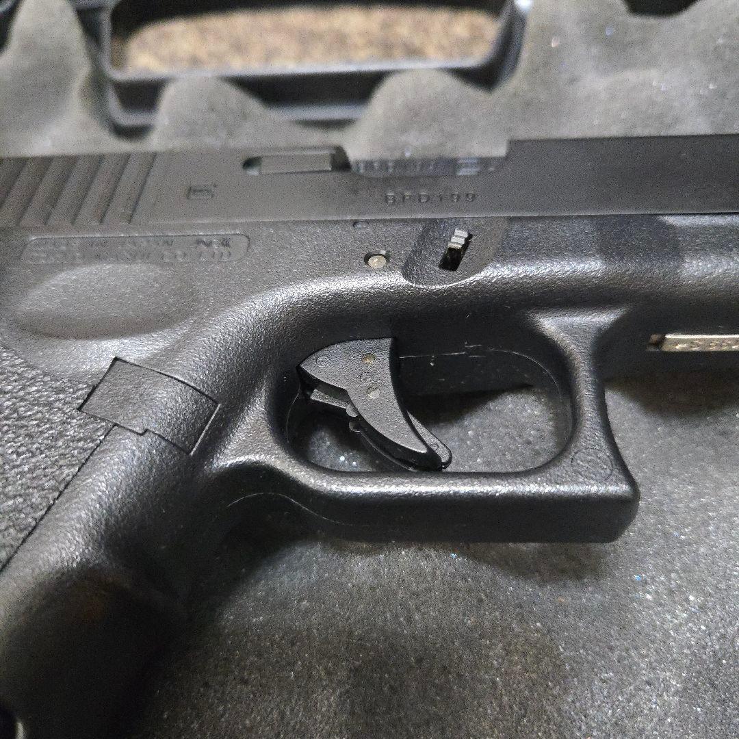 東京マルイGLOCK 26 ガスガン ガンケース・BB弾ローダー・ガス予備缶あり