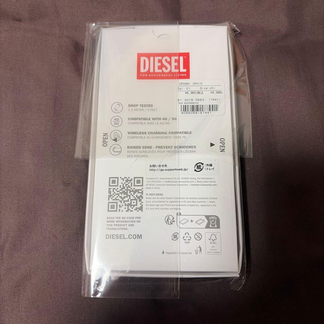 Diesel スマホケース iPhone17