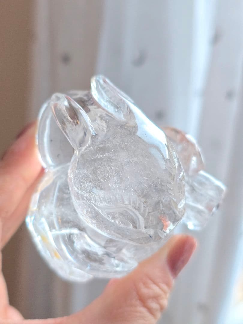 水晶 手彫り うさぎ ゴールデンヒーラー共生 天然石 縁起物 インテリア