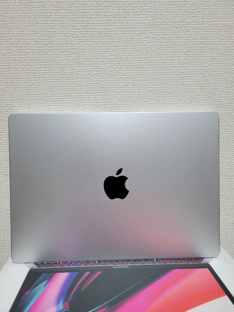 MacBook本体 Macbook Pro 2023 M2 Pro 32GB/1TB
