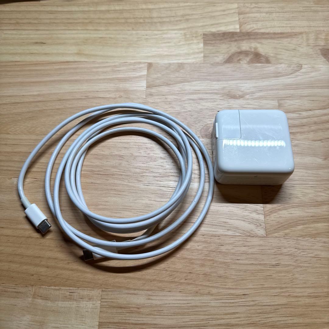 MacBook Air 13インチ M1 16GB 512GBスペースグレー