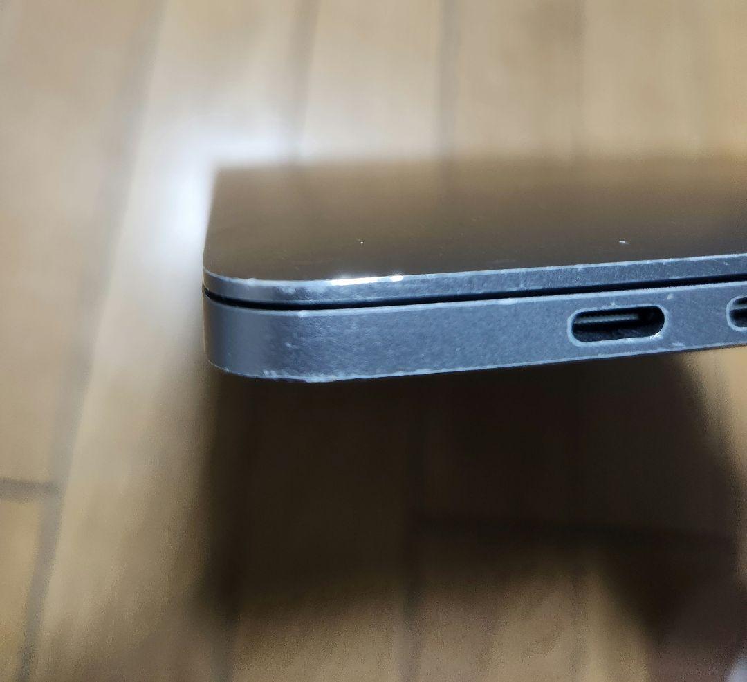 MacBook Pro 13.3インチ M1 16GB/1TB