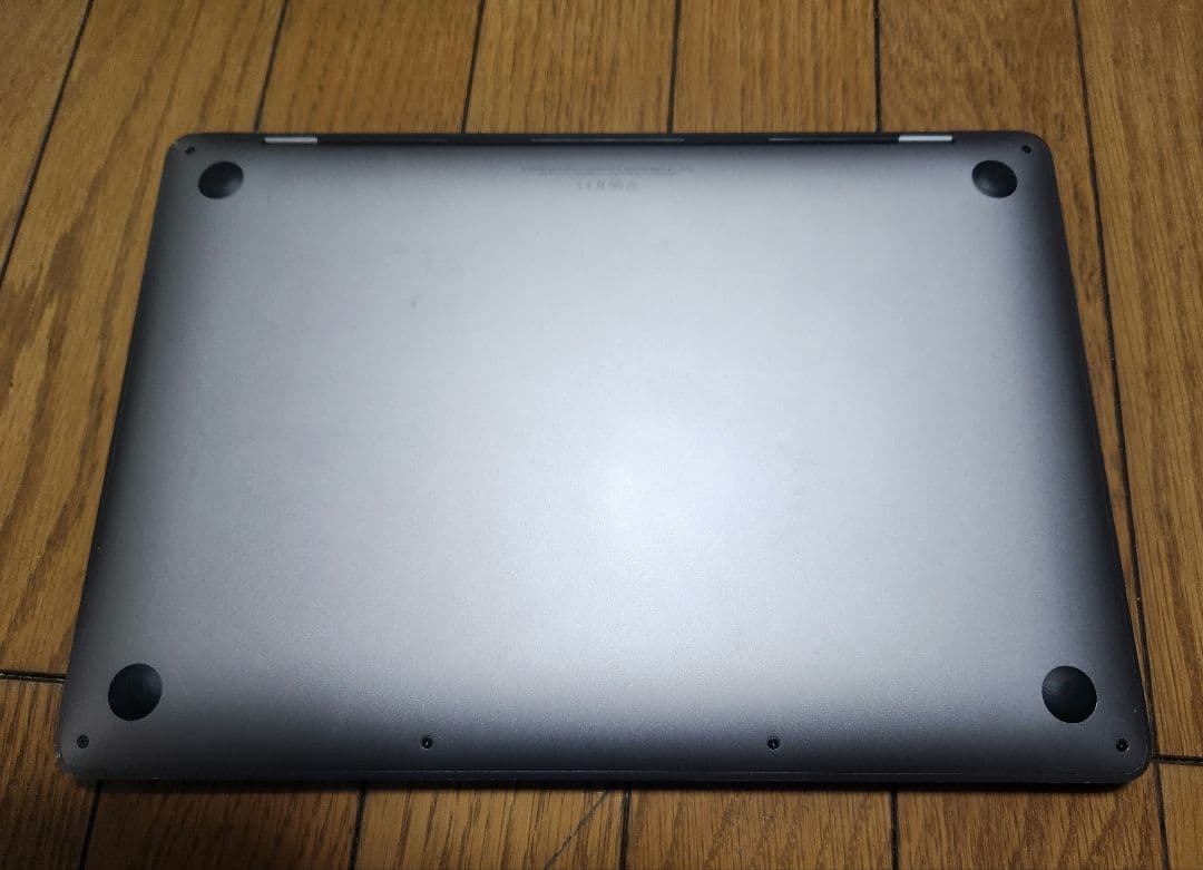 MacBook Pro 13.3インチ M1 16GB/1TB