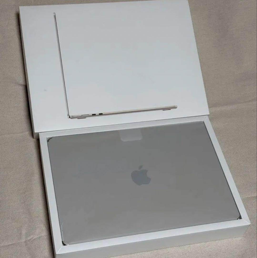 【ほぼ新品】MacBook Air 15インチ M2 バッテリー100%