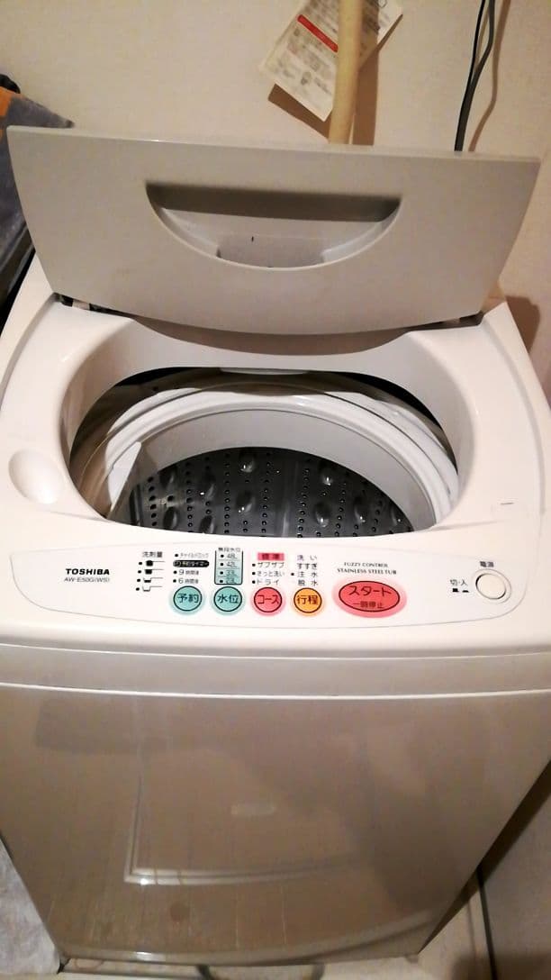 東芝　洗濯機　5キロ