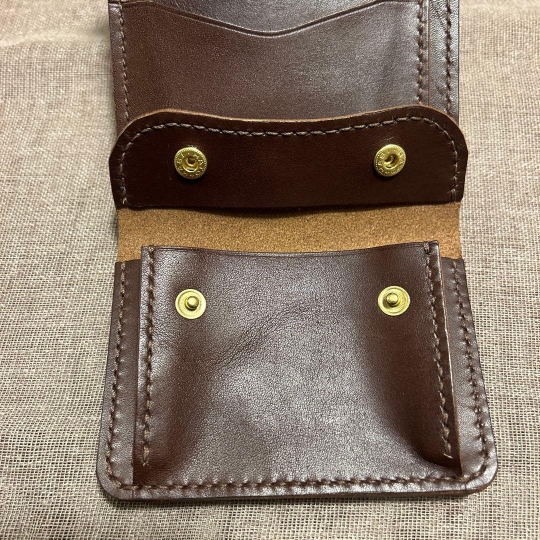 牛革ヌメ　ミドル財布 三つ折り　トラッカーウォレット　ダークブラウン