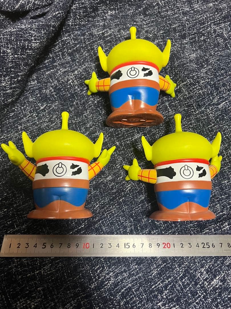 トイストーリー　おしゃべりフレンズ　コスプレーヤーズエイリアン ウッディ　3個