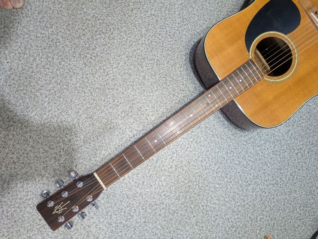 アルバレツヤイリ　YD-45 アコースティックギター