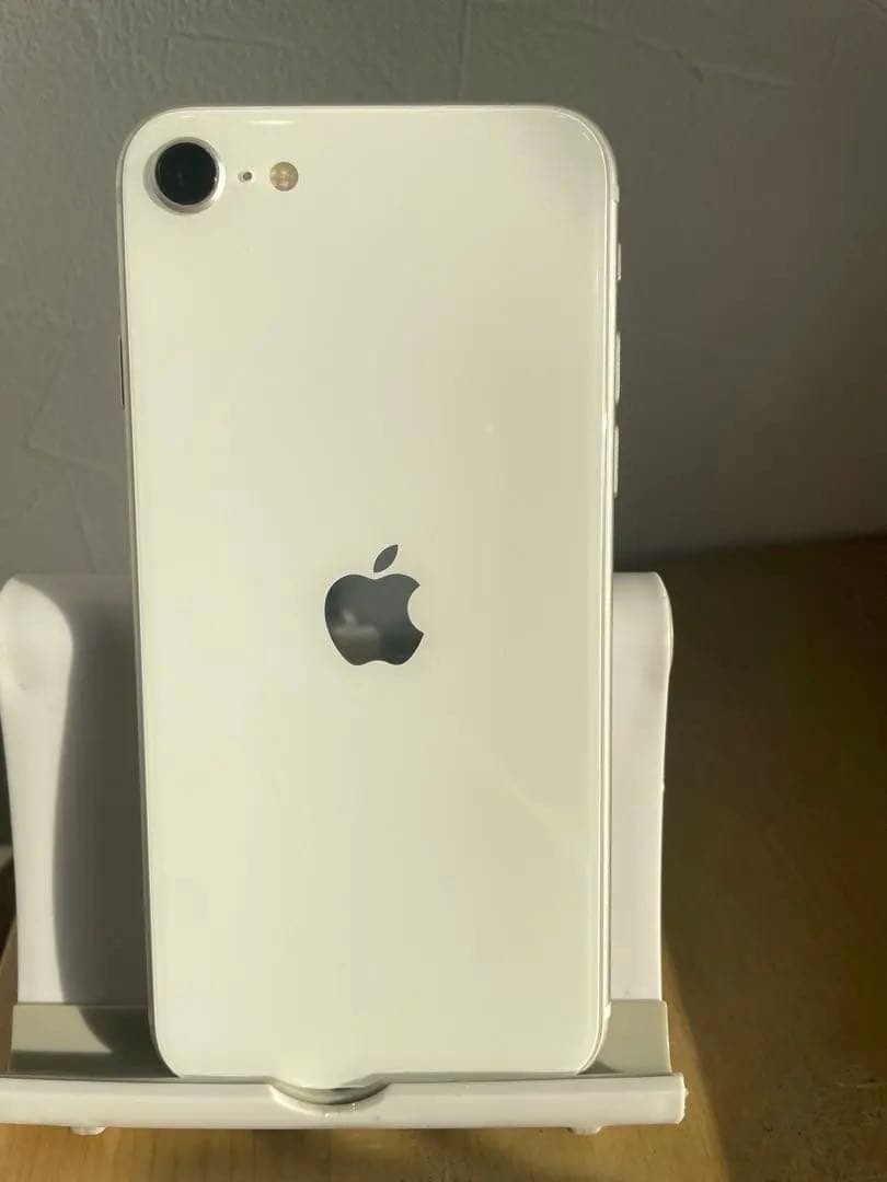 iPhone SE 第2世代 64GB ホワイト UQ SIMフリー　美品
