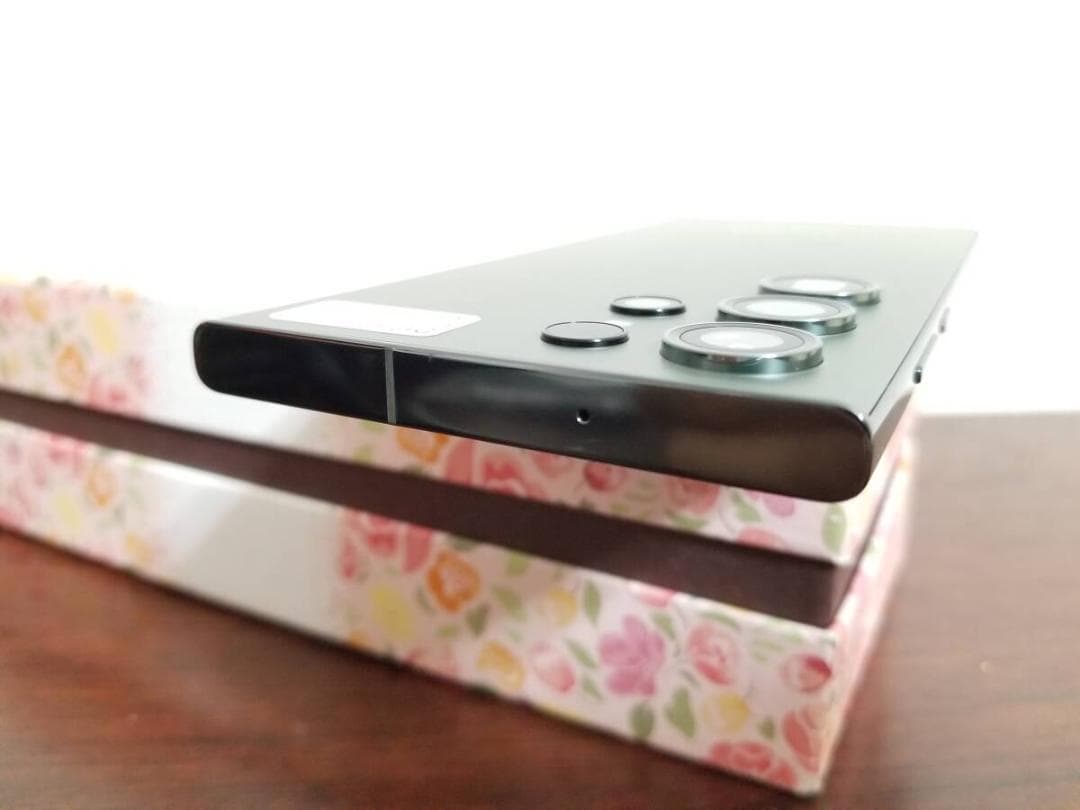 P72美品 Galaxy S23 Ultra SIMフリー256GB◆12GB