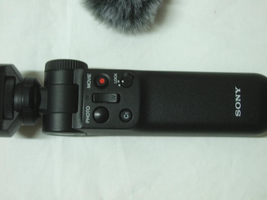 ZV-E10／レンズ SEL16F28／シューティンググリップGP-VPT2BT