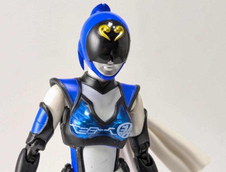 S.H.フィギュアーツ 超アキバレッド ＆アキバブルー ＆ アキバイエロー