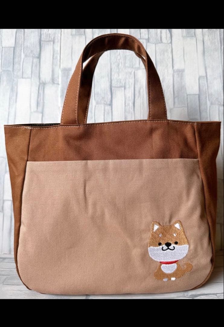 ハンドメイド　キャップ帽子型　キーホルダー　柴犬