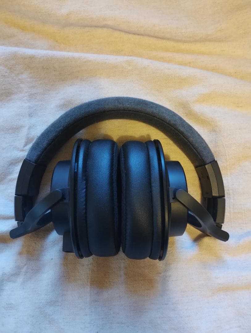 オーディオテクニカ 有線ヘッドホン ブラック 収納ケース付き ATH-M40x