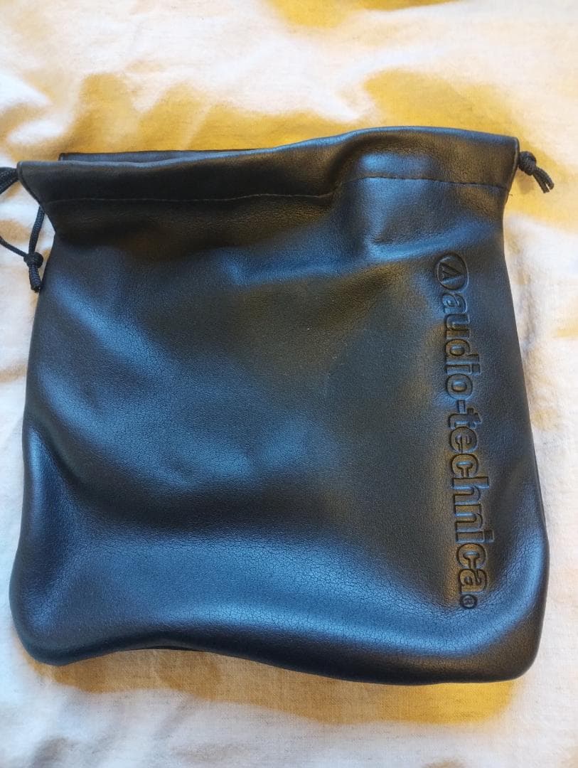 オーディオテクニカ 有線ヘッドホン ブラック 収納ケース付き ATH-M40x