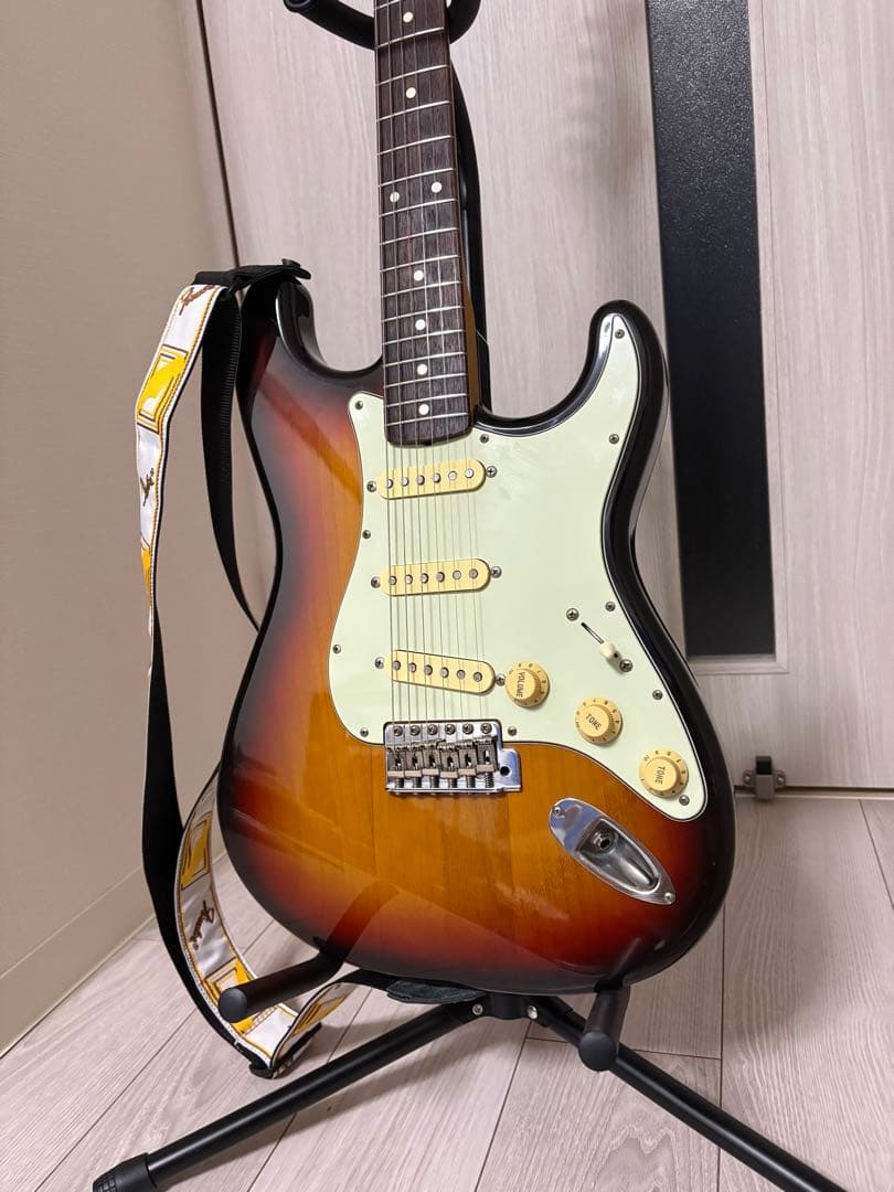 Fender ストラトキャスター サンバースト　ST62 70TX