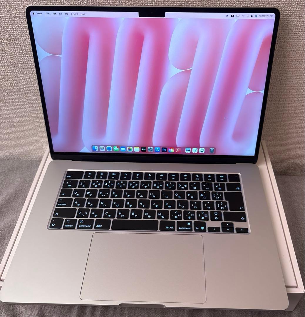 MacBook Air15インチM4チップ16GBメモリ512GBストレージ美品