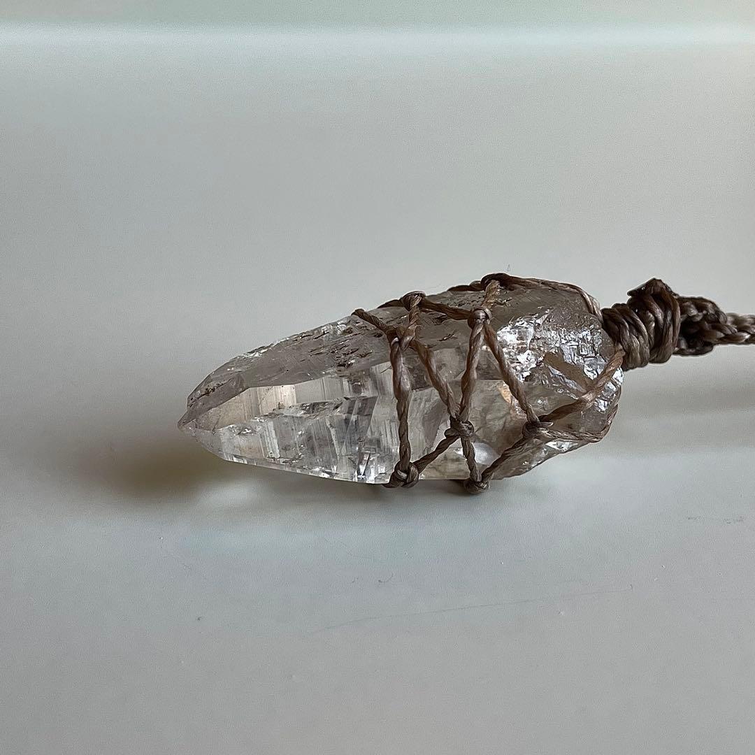 ヒマラヤ水晶 ガネッシュヒマール ＊ マクラメペンダント ネックレス 32